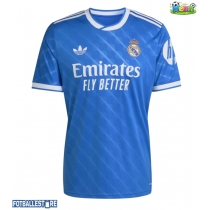 Real Madrid Federico Valverde #8 Tredjedrakt 2025-26 Kortermet